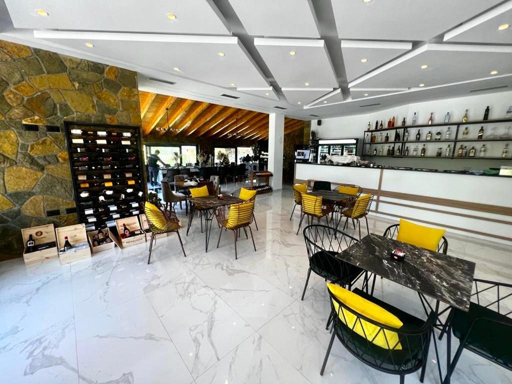 Breezy Hotel Valbone Zewnętrze zdjęcie