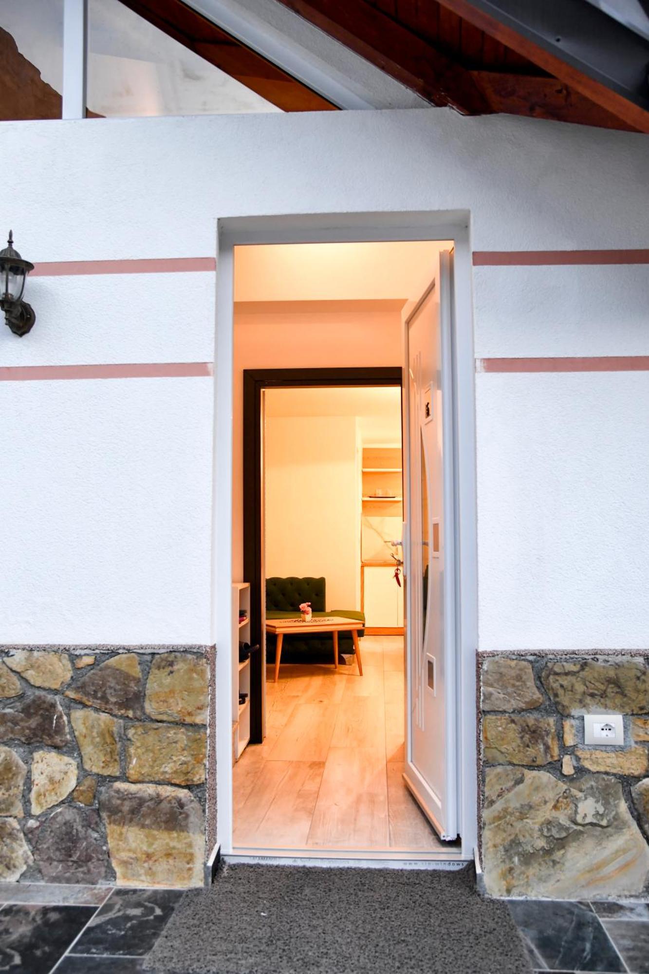 Breezy Hotel Valbone Zewnętrze zdjęcie