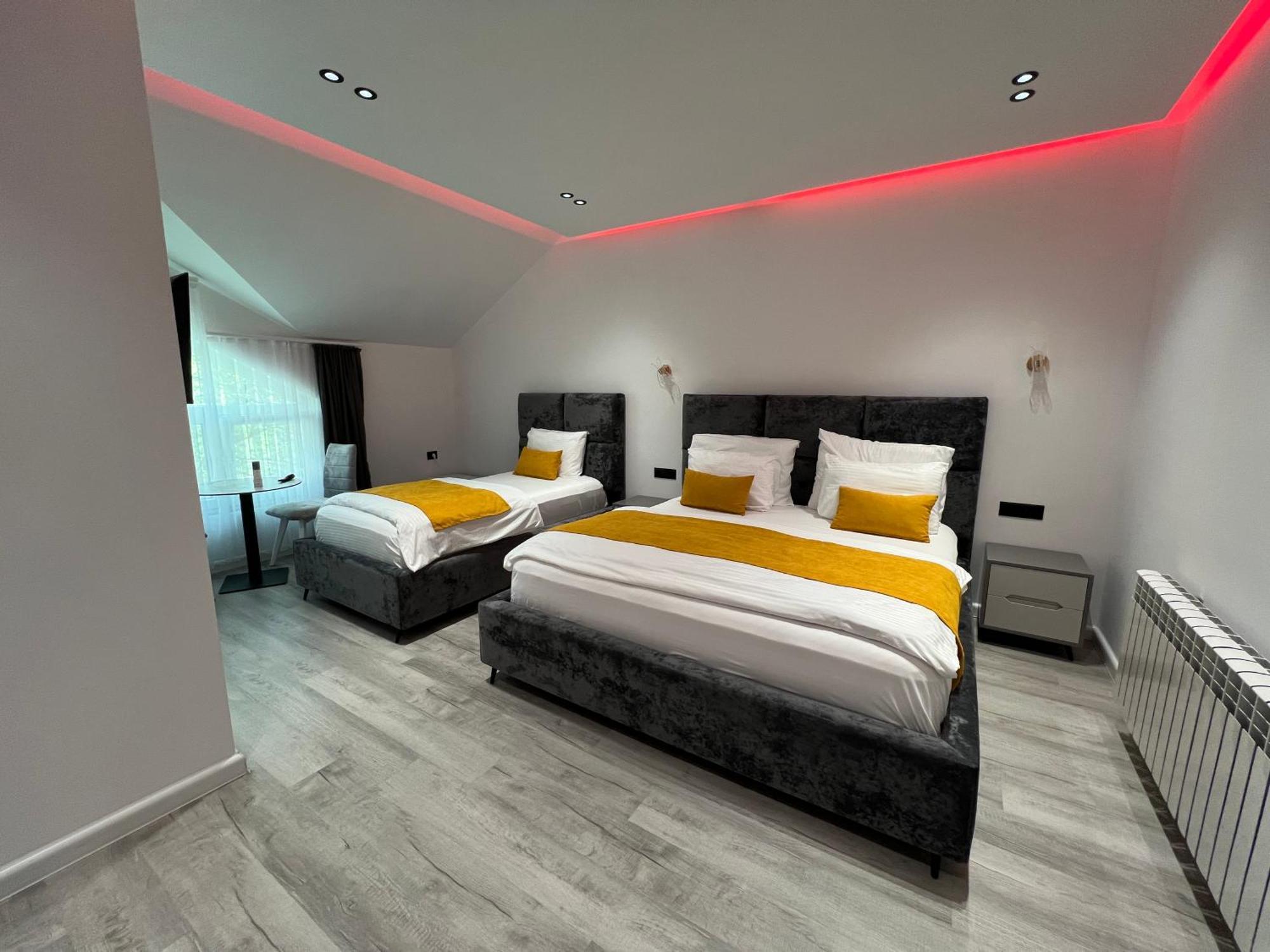 Breezy Hotel Valbone Zewnętrze zdjęcie