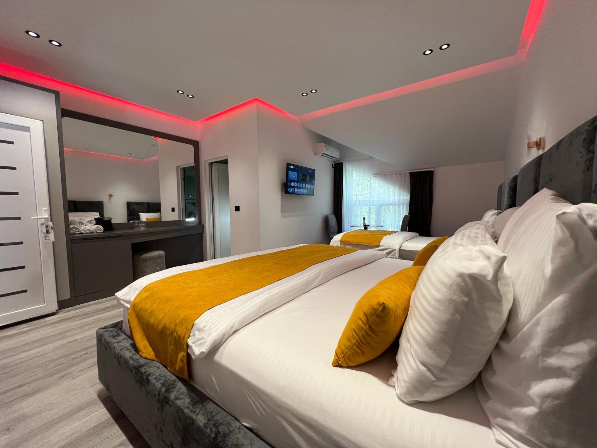 Breezy Hotel Valbone Zewnętrze zdjęcie